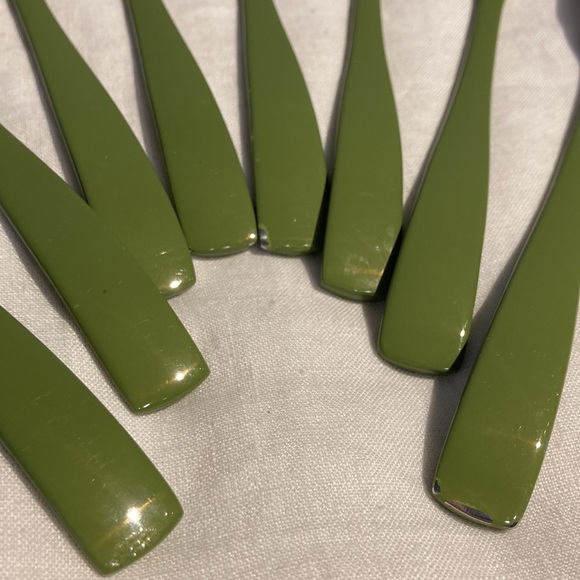 Fiesta spoons with chartreuse handles (8) - Picture 3 of 12